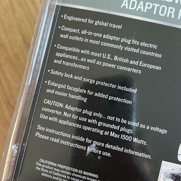 New SWISS GEAR WORLDWIDE ADAPTOR OUTLET PLUG - Picture 3 of 3
